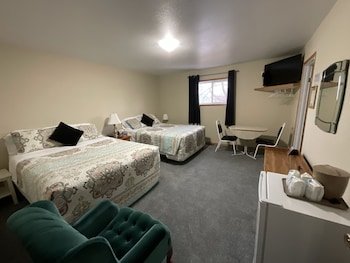 Newcastle Country Inn