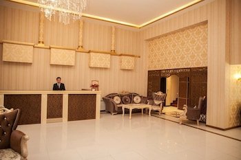 Golden Shine Hotel