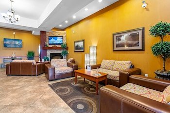 Holiday Inn Express Hotel & Suites Clarington Bowmanville
