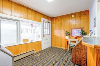 Relax Inn In Natural Bridge