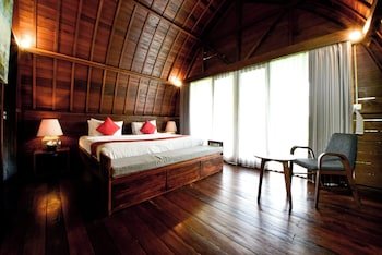 The Lumbung Wood Villa