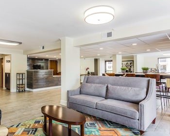 Quality Inn Mt. Pleasant - Charleston