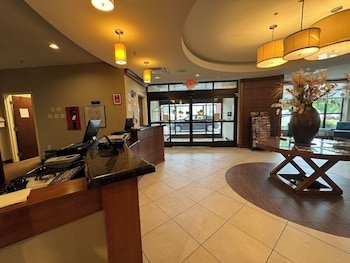 Comfort Inn & Suites Lexington Park