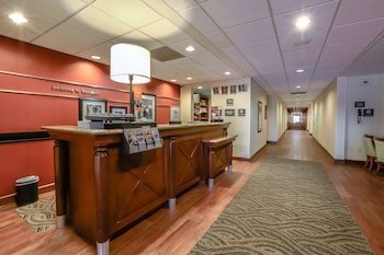 Hampton Inn & Suites Tomball