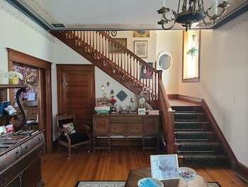 The Bissing House