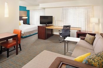 Residence Inn Detroit Livonia