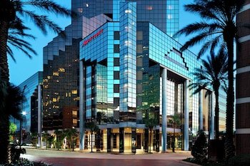 Marriott New Orleans Metairie at Lakeway
