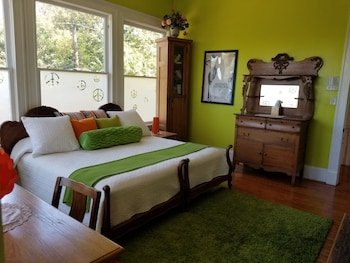 The Peach House