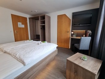Hotel & Restaurant Zum Weserdampfschiff