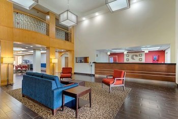 Comfort Suites