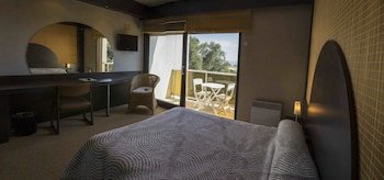 Hôtel authentic by balladins Rodez / Le Ségala