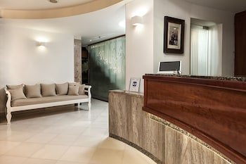 Elina Hotel Apartments
