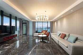Holiday Inn Express Zhuhai Guishan Island, an IHG Hotel