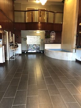 GuestHouse Inn & Suites Kelso/Longview