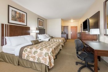 Ramada by Wyndham Wainwright