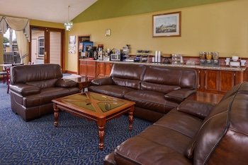 Americas Best Value Inn West Columbia