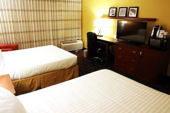 Holiday Inn Express Tifton