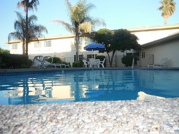 Motel 6 Merced CA