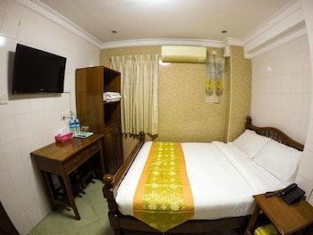 May Shan Hotel