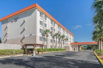 Comfort Inn North