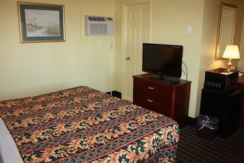 Crows Nest Inn Tawas
