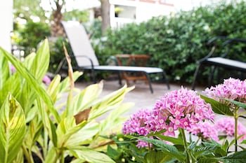 DeSoto Beach Garden Suites
