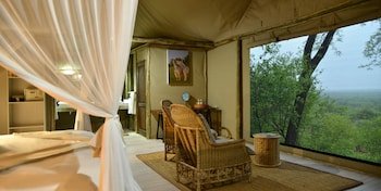 Ghoha Hills Savuti Lodge
