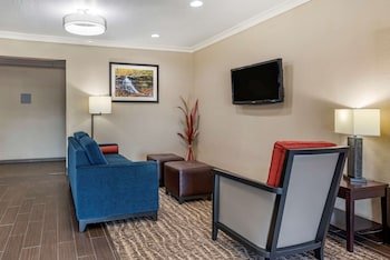 Comfort Inn & Suites