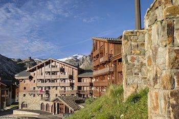 Residences Village Montana by Les Etincelles