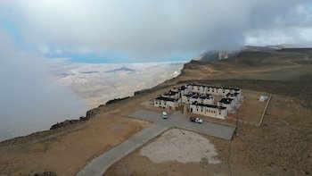 Sama Jabal Samhan Hotel