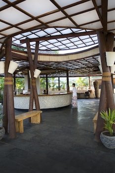 Coconuts Beach Club & Resort