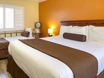 Old West Inn Willits