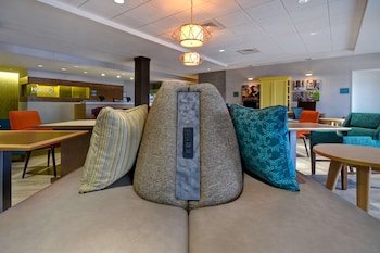 Home2 Suites by Hilton Wichita Downtown Delano