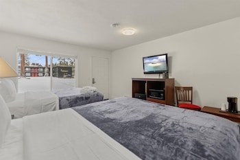 Lake Tahoe Ambassador Lodge