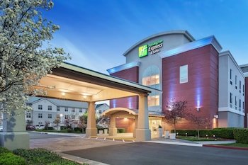 Holiday Inn Express Sacramento Airport Natomas