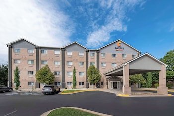 Comfort Suites