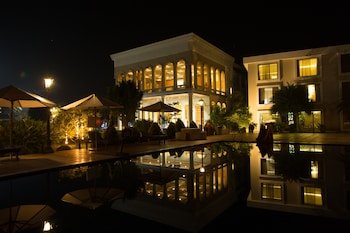 Meridian Bay Resort & Spa