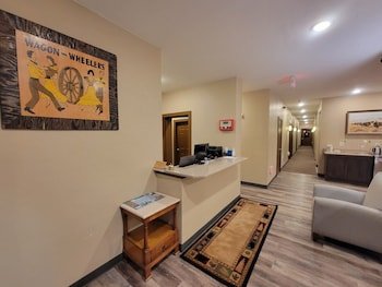 Wagon Wheel Hotel