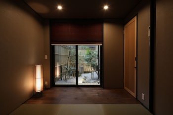 Tsumugi Kyoto Hachijoguchi