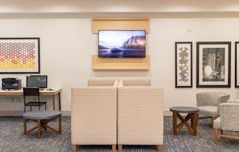 Holiday Inn Express & Suites Temple - Medical Center Area