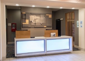 Holiday Inn Express & Suites Temple - Medical Center Area