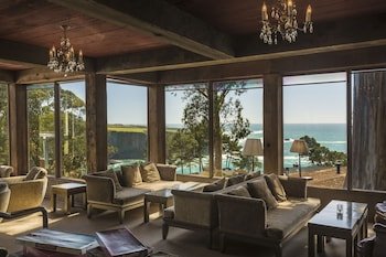 The Heritage House Resort