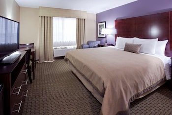GrandStay Thief River Falls
