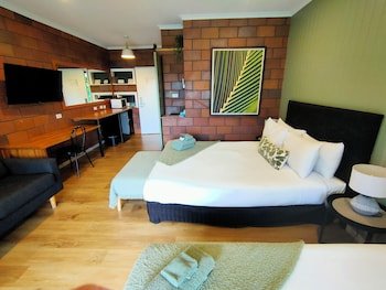 Malanda Lodge Motel