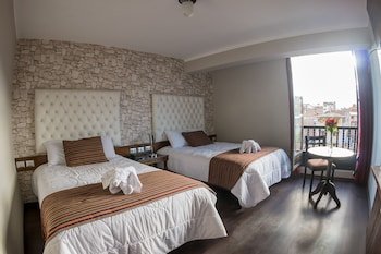 Ureta Hotel