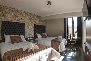 Ureta Hotel