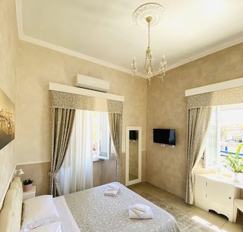 Domus Valadier Luxury Room & Breakfast