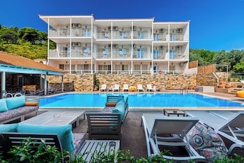 Nereides Hotel