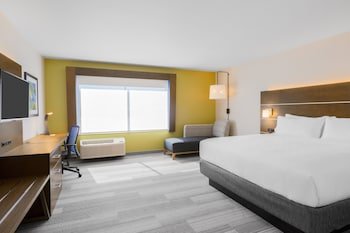 Holiday Inn Express & Suites Union Gap
