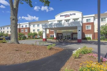 Springhill Suites Devens Common Center